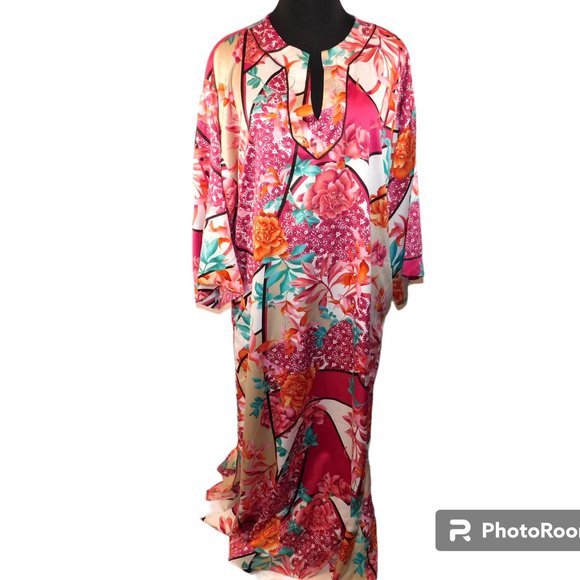 Natori Floral Satin Caftan Size Medium Gorgeous